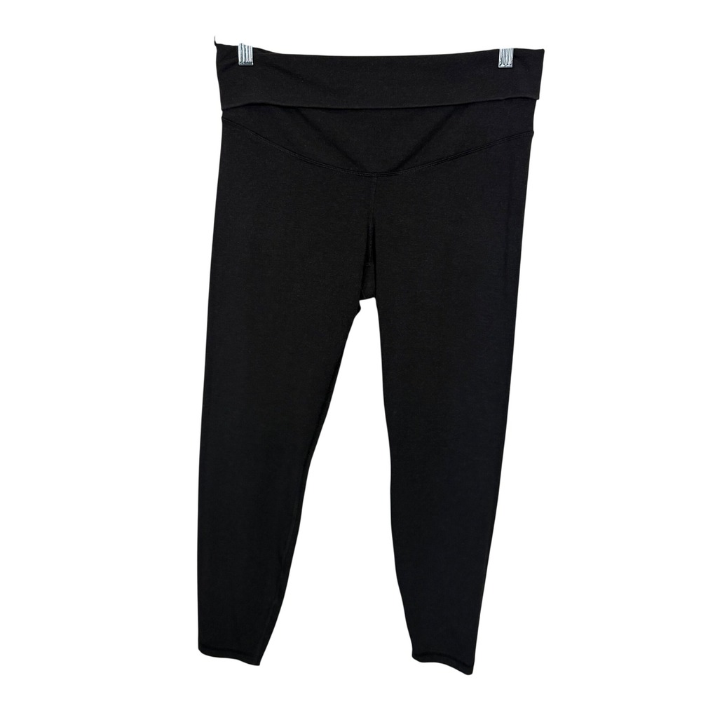 Old Navy Active Maternity PowerChill Crop High Rise Go Dry Black Leggings Size M